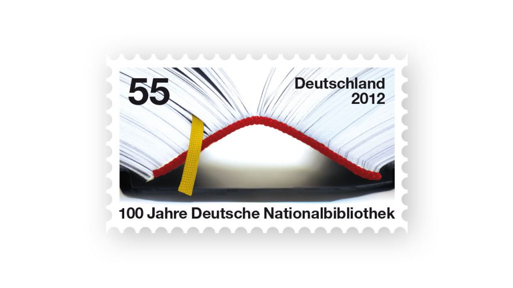 Briefmarke mit Wert 55 Cent aus dem Jahr 2012. Das Motiv ist ein aufgeschlagenes Buch mit gelbem Lesebändchen.