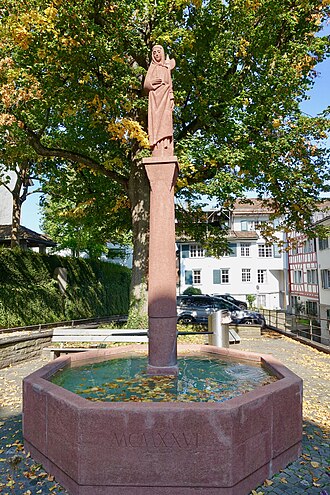 Der Wiborada-Brunnen in Sankt Gallen