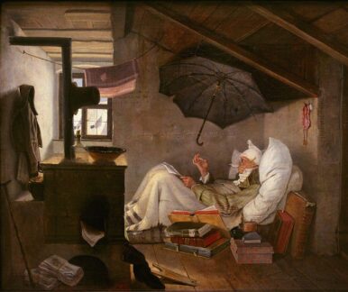 Gemälde "Der Arme Poet" von Carl Spitzweg, 1839. Das Bild zeigt einen Mann in einfachen Kleidern, auf dem Boden einer Dachkammer zugedeckt und an eine Wand gelehnt zu schreiben versucht. Neben ihm steht ein Bücherstapel. Der Raum ist spärlich eingerichtet: In der Ecke steht ein kleiner Ofen. Es liegen Zeitungen im Raum und an der Wand hängt ein Mantel. Im Hintergrund ist ein Fenster zu sehen, durch das man ein anderes Hausdach und den blauen Himmel sehen kann. Der Mann selbst sieht müde und ausgezehrt aus. Sein Blick ist konzentriert nach unten auf sein Manuskript gerichtet. Das Gemälde ist in dunklen Farben gehalten.